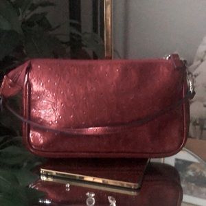 EUC MAURIZIO TAIUTI ITALIAN PATENT LEATHER POCHETTE
